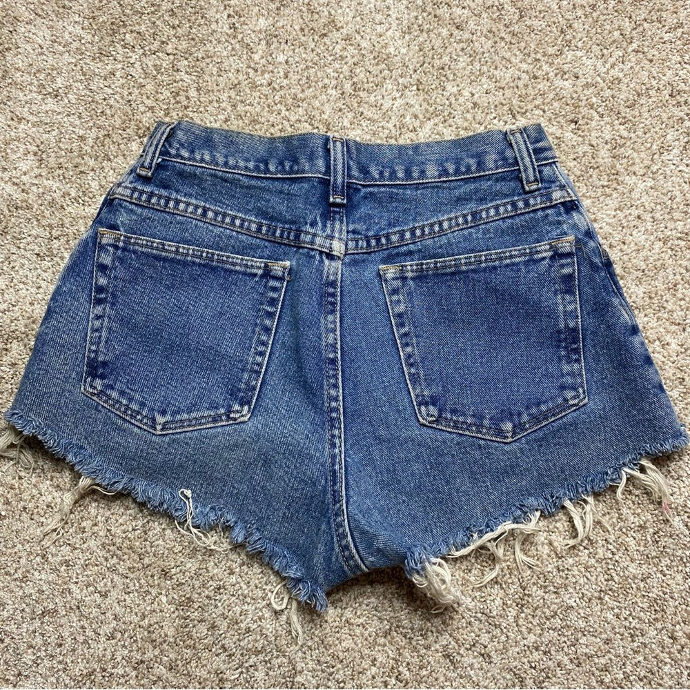 Vintage Wrangler Cut-Off Jean Shorts - Picture 7 of 9